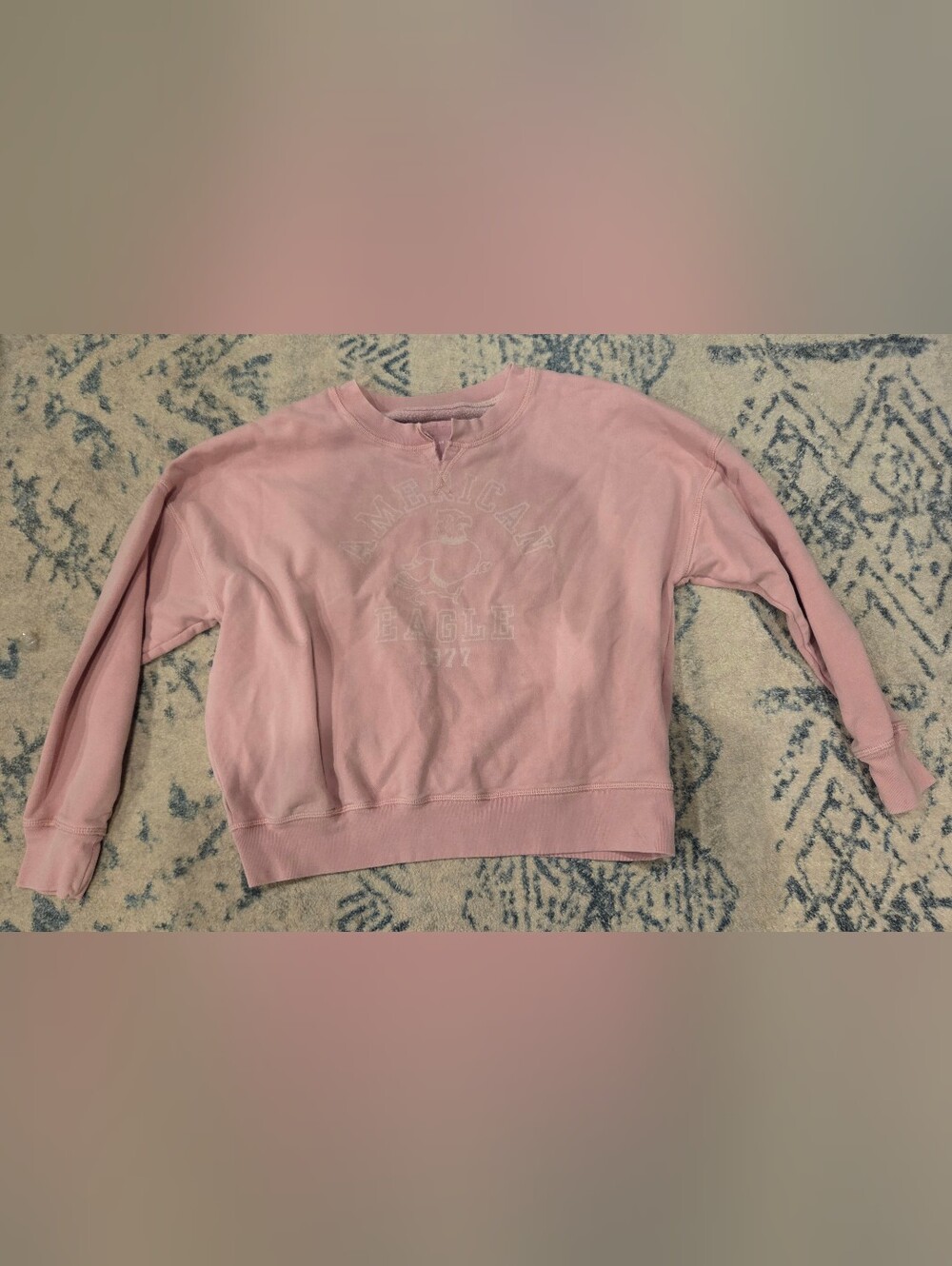 American Eagle Sweater